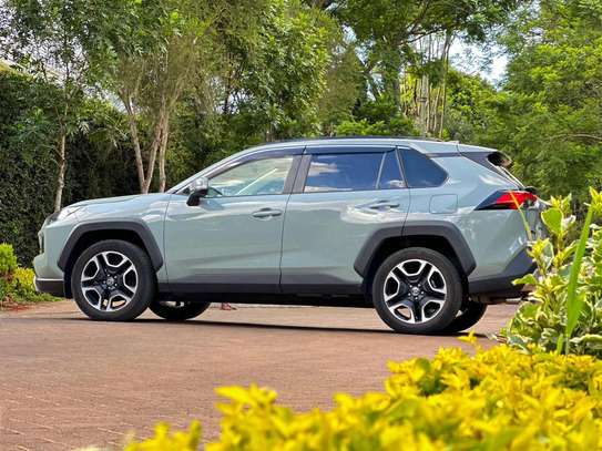 Toyota RAV4  Adventure hybrid 2019 Green image 1