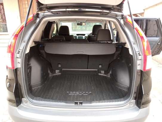 Honda CR-V Year 2014 AWD with leather seats black KDE image 8
