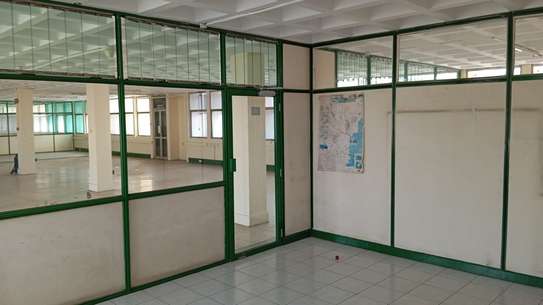 4,600 ft² Office with Service Charge Included in Nairobi CBD image 7