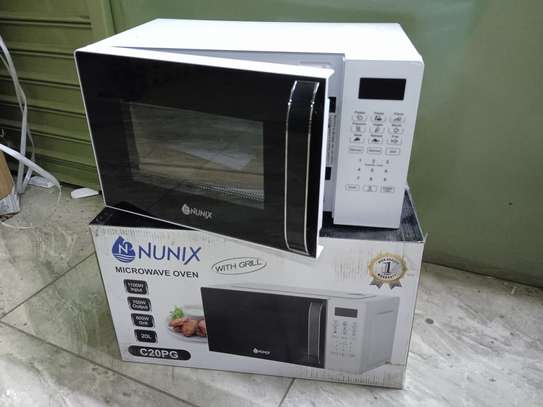 Nunix 20 Liter Microwave Oven With Grill image 1