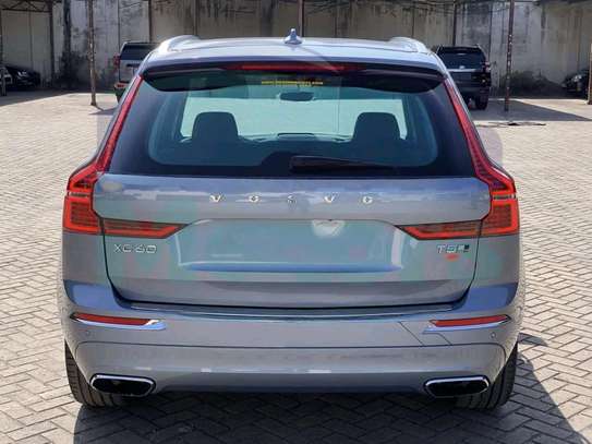 Volvo XC60 T5 AWD Blue 2018 image 13