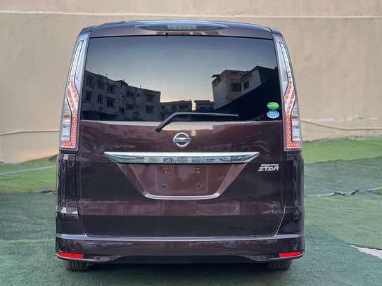Nissan Serena 2016 image 6