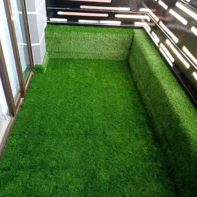 standard quality grass carpets image 2