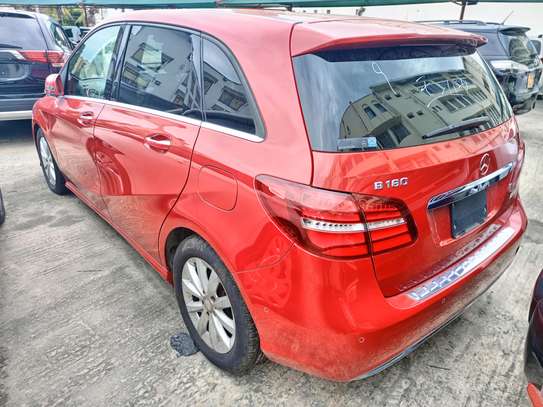 Mercedes Benz A180red image 8