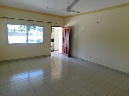 3 Bed Apartment with Balcony in Nyali Area image 18