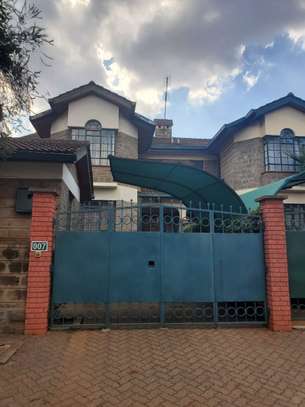 4 Bed Townhouse with En Suite in Muthaiga image 2