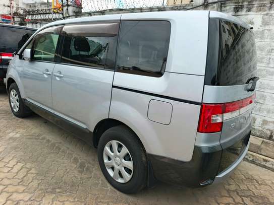 Mitsubishi Delica D5 image 77