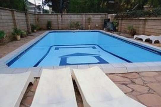 5 Bed Townhouse with En Suite at Lavington Green image 17