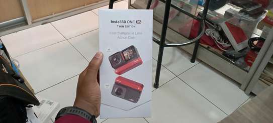 Insta360 ONE RS Twin Edition Camera image 2