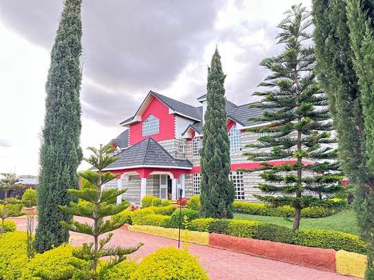 6 Bed House with En Suite at Epz image 1