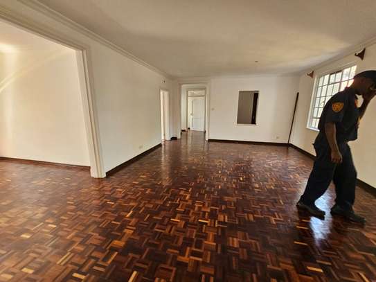 3 Bed Apartment with En Suite in Muthaiga image 3