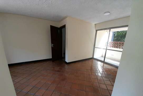 2 bedroom to let in kilimani image 8