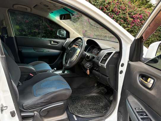NISSAN WINGROAD 2006 image 2