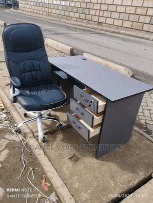 Office desk and office chair image 1