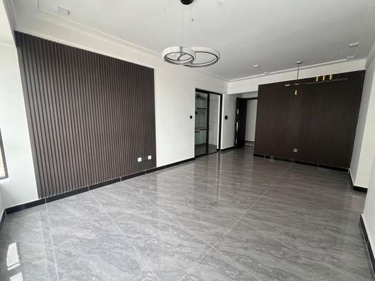 2 Bed Apartment with En Suite in Valley Arcade image 11