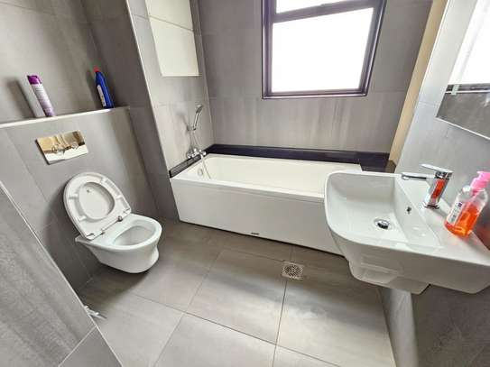2 Bed Apartment with En Suite in Westlands Area image 8