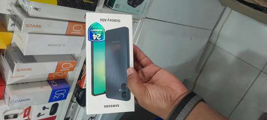 Samsung Galaxy A06 128gb image 3