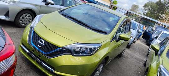 Nissan Note Epower Green 2018 image 8