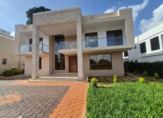 4 Bed House with En Suite at Riabai Road image 29
