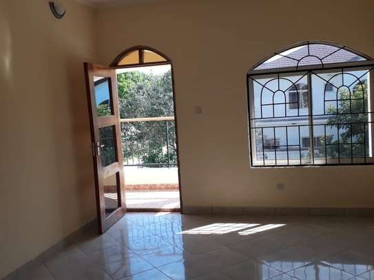 4 Bed Townhouse  in Kilifi County image 6