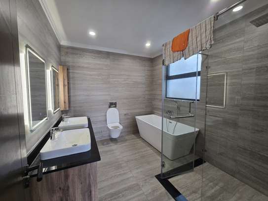 4 Bed Apartment with En Suite at Mandera Road - Kileleshwa image 8