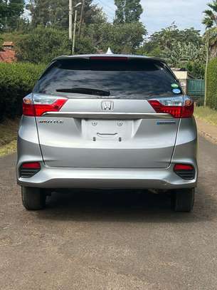 Honda fit shuttle Hybrid 1500cc 2018 model image 2