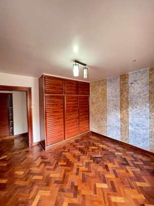 3 Bed Apartment with En Suite in Kileleshwa image 26