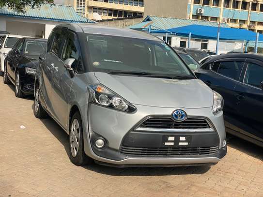 TOYOTA SIENTA 2017 MODEL. image 1