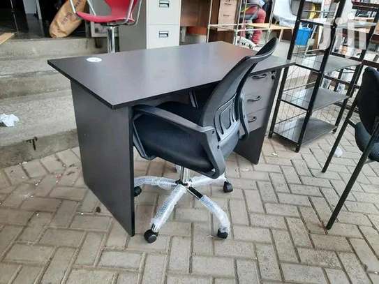 Grey office desk and chair image 1