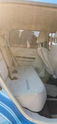 Toyota passo Blue image 4