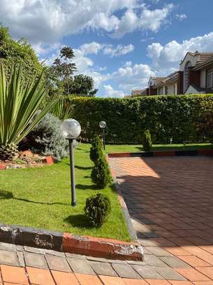 4 Bed Townhouse in Runda image 3