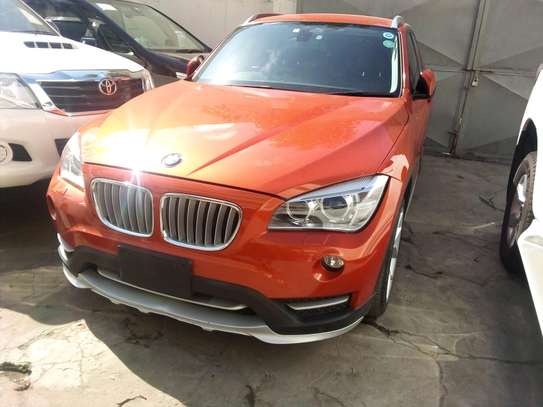 BMW X1 orange image 2