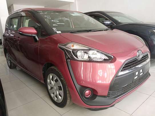Toyota Sienta for sale in kenya image 4