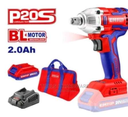 Cordless Impact Wrench 1⁄2 Drive image 1