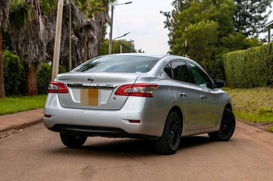 2015 Nissan sylphy image 5