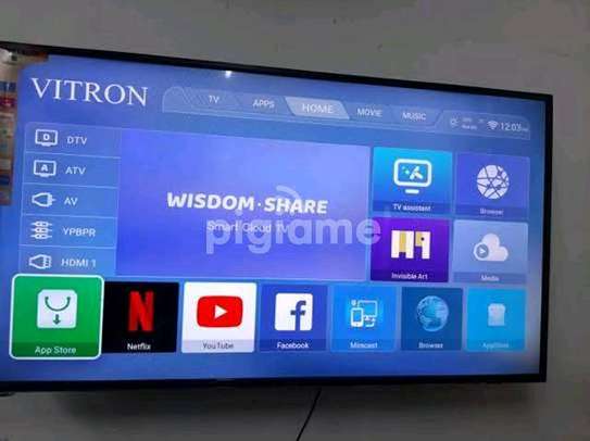 VITRON 43 ANDROID SMART + Wall mount image 1