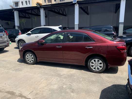 Toyota premio 2019 image 2