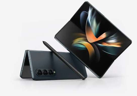 Samsung Galaxy Z Fold 4 | 512gb 12gb ram image 3