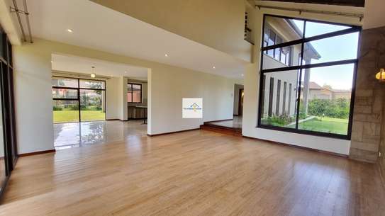 4 Bed Villa with En Suite in Karen image 24