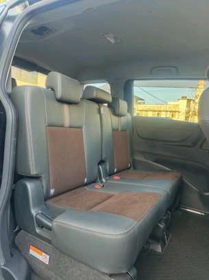 Toyota sienta new black image 5