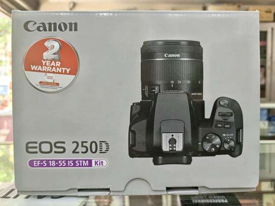 Canon 250D with 18-55mm image 1