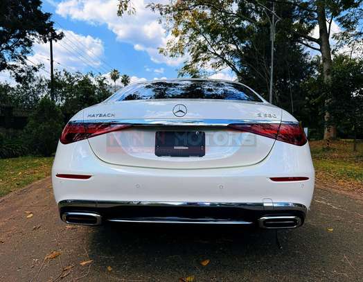 2025 Mercedes Benz s580 petrol image 3