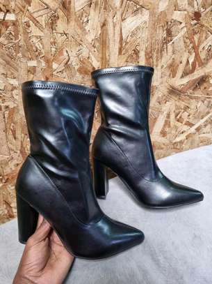 Ankle leather chunky boots image 2