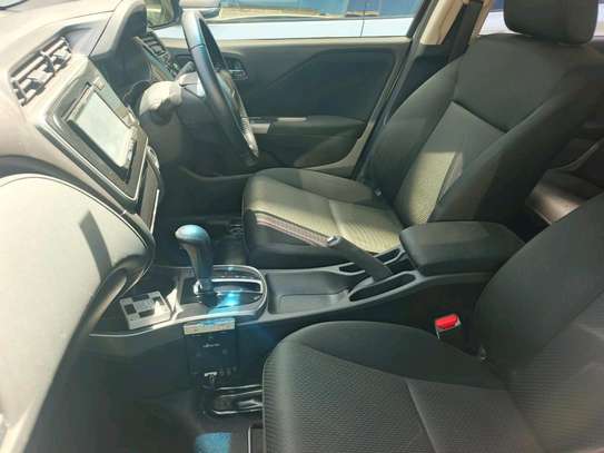 Honda Grace non hybrid image 10