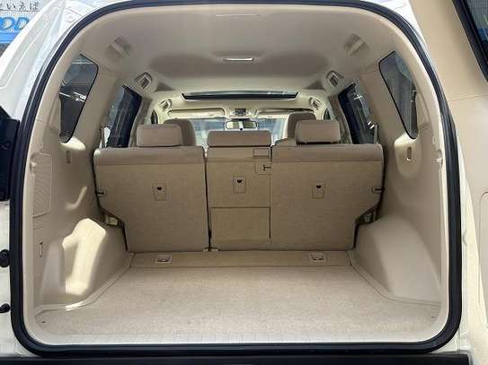 TOYOTA LAND CRUISER PRADO TX image 14