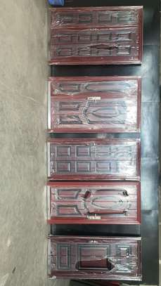 Double door in brown walnut with a wooden finish image 3