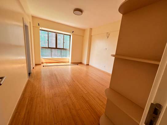 4 Bed Apartment with En Suite in Kileleshwa image 8