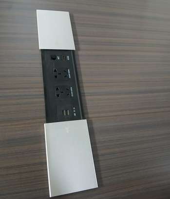 Office Desk: 1.6m Smooth Antiscratch Executive Desk image 4