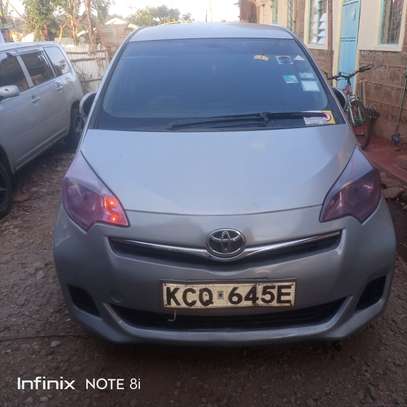 Toyota Ractis image 1