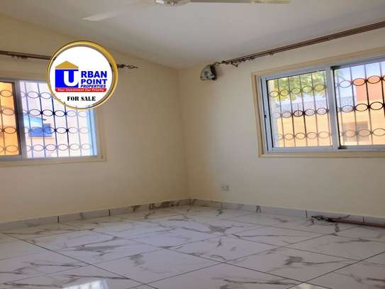 4 Bed House with Garden in Nyali Area image 14